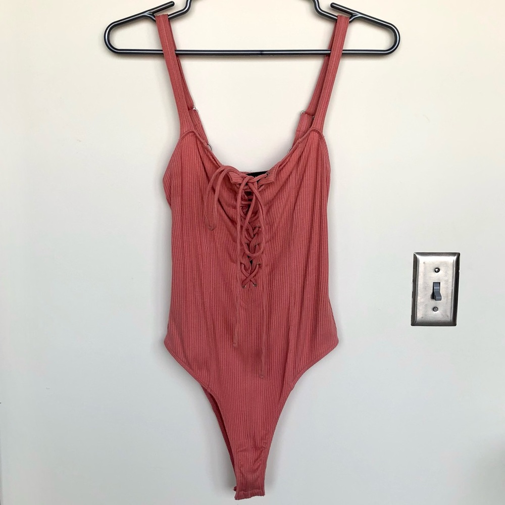 Small Mauve / Pink tie up Urban Outfitters bodysuit